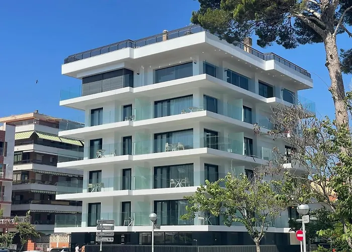  Rentalmar Suites Salou Families Only